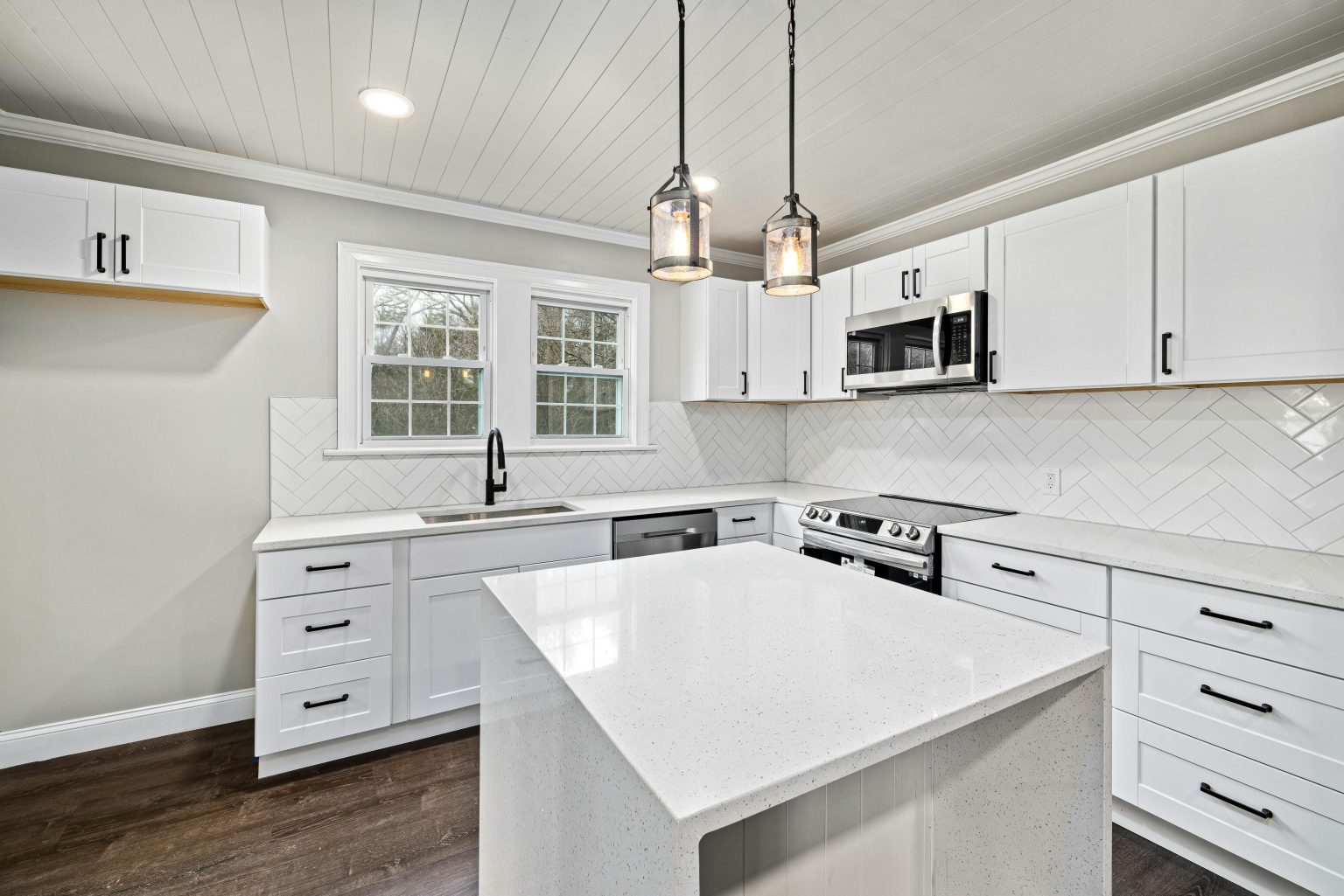 From Vision to Reality: Professional Kitchen Remodeling Services
