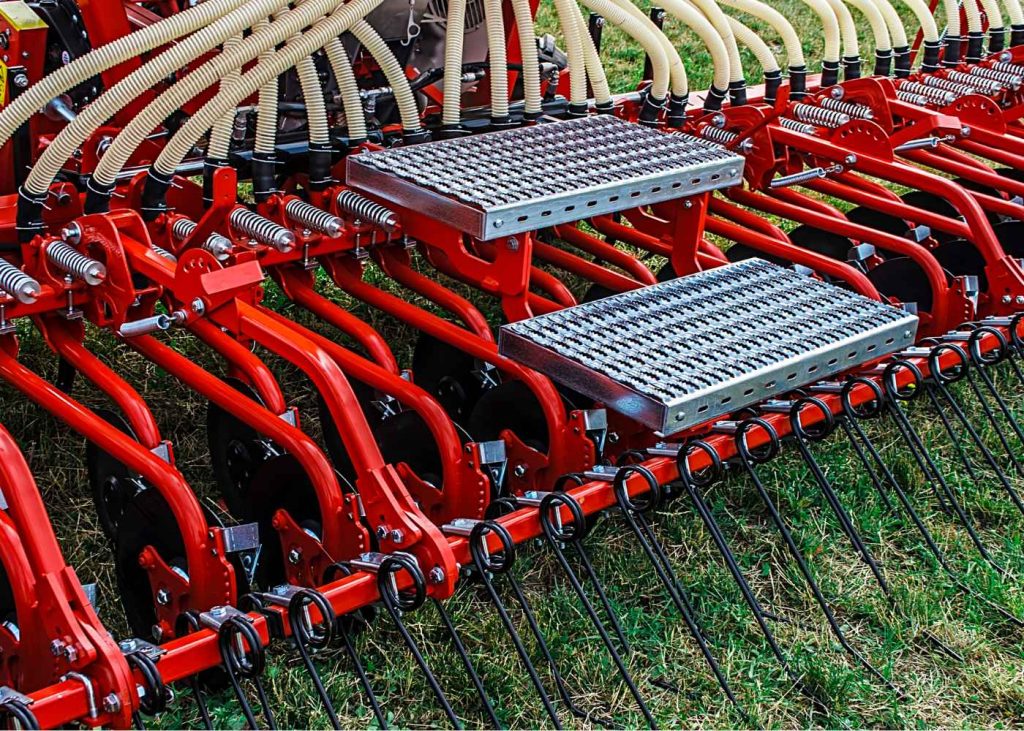 5 Ways Steel Revolutionizes the Agriculture Industry